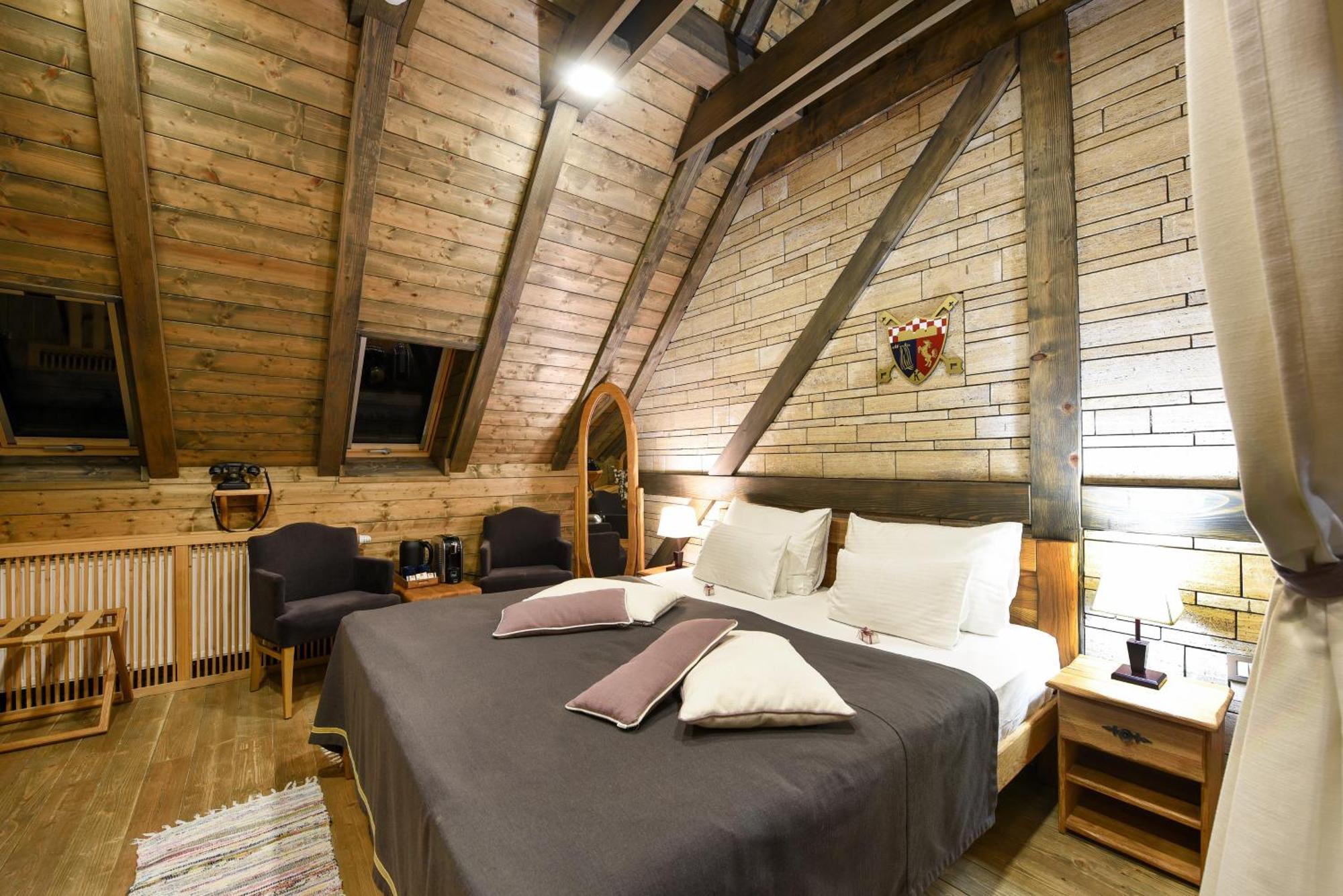 Hotel Lakeside Plitvice 4*
